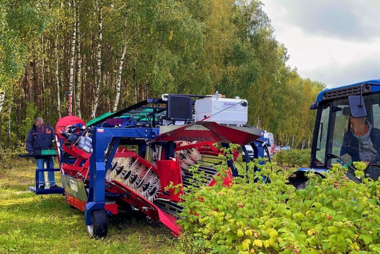 Cosechadoras De Bayas Jagoda Jps Agromachines